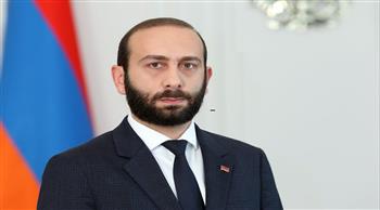 وزير الخارجية الأرميني: أبلغت الجانب الروسي بالخطوات التي اتخذناها لوقف العدوان الأذربيجاني