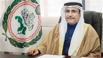 البرلمان العربي يدعو إلى تعزيز مفاهيم الديمقراطية في الدول العربية