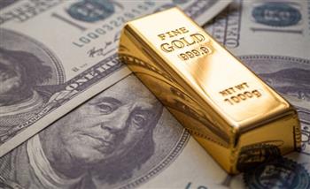 الذهب يتراجع 1.2 بالمئة إلى 1703.80 دولار للأوقية
