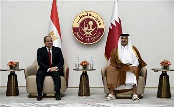 أمير قطر يثمن دور مصر في تعزيز آليات العمل المشترك لمواجهة الأزمات والتحديات الراهنة بالمنطقة