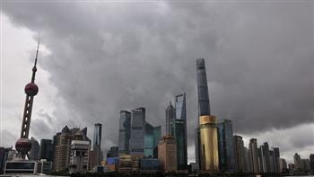 شنغهاي ترفع مستوى الاستجابة الطارئة ضد إعصار مويفا وسط اقترابه