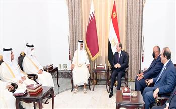 الرئيس السيسي وأمير قطر يشهدان التوقيع على مذكرة تفاهم بشأن التعاون في مجال الموانئ