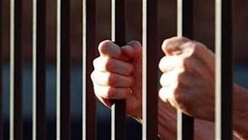 حبس تاجر مخدرات بحوزته 15 طربة حشيش في الغربية