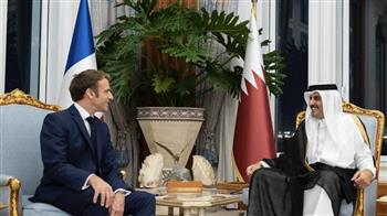أمير قطر يعرب عن تأييده لمساعي ماكرون بشأن الحوار مع روسيا