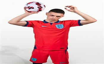 إنجلترا تكشف عن قميصها في كأس العالم 2022