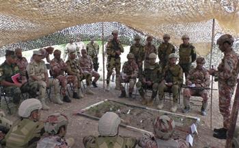 القوات الخاصة المصرية والعمانية تنفذان تدريب «قلعة الجبل»