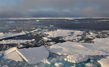 غواصتان نوويتان روسيتان تطلقان صواريخ في مياه القطب الشمالي