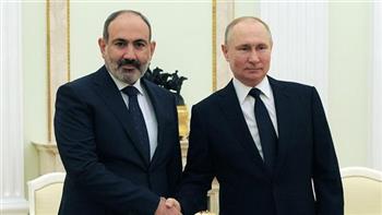 بوتين يبحث هاتفيا مع رئيس وزراء أرمينيا الوضع على الحدود الأرمينية - الإذربيجانية