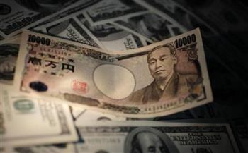 الين ضحية تساهل المركزي الياباني وقوة الدولار