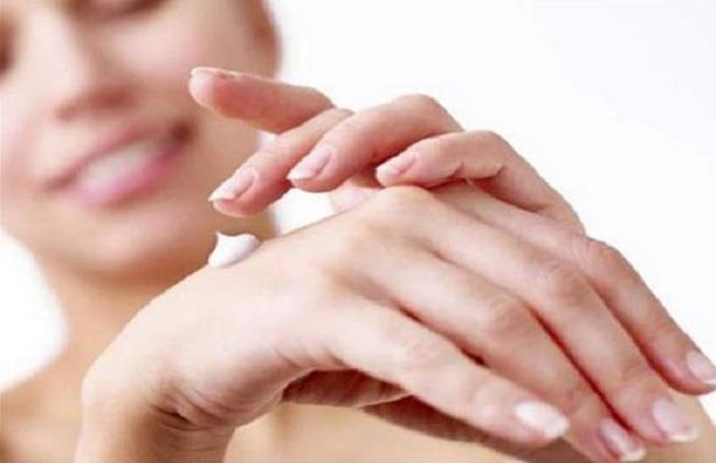 تجنبًا للتهيج والتلف.. 12 نصيحة للعناية بصحة الجلد