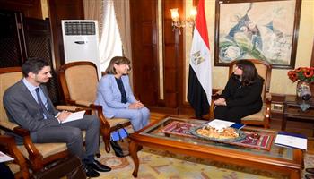 وزيرة الهجرة تستقبل منسق الأمم المتحدة في مصر لتعزيز التعاون وتبادل الخبرات بعدة ملفات