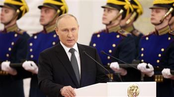 بوتين: الأوقات العصيبة تنتهي دائما بإعادة بعث روسيا