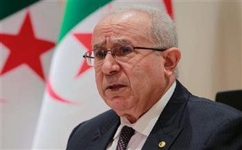 وزير الخارجية الجزائري يدعو إلى تعزيز دور حركة عدم الانحياز