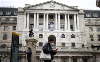 البنك المركزي البريطاني يرفع سعر الفائدة الرئيسي نصف نقطة مئوية أخرى