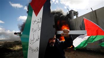الخارجية الفلسطينية تدين قتل شاب فلسطيني عمدا برصاص الاحتلال الإسرائيلي
