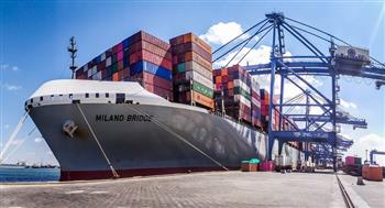 نشاط كبير في حركة تداول السفن والبضائع بميناء دمياط خلال الأسبوع الماضي