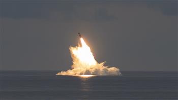 كوريا الشمالية تطلق صاروخا باليستيا باتجاه البحر الشرقي