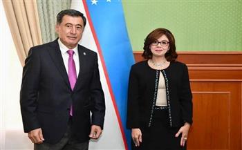 مصر وأوزبكستان تبحثان تعزيز التعاون في مجال الدبلوماسية الاقتصادية