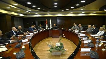 وزير النقل: تشجيع القطاع الخاص على الاستثمار في تملك سفن تحمل العلم المصرى