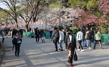 اليابان ترفع سقف القادمين إلى 50 ألف شخص لدعم السياحة