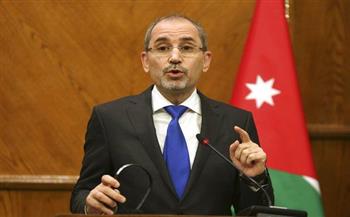 وزير الخارجية الأردني يبحث مع نظيره الكوري الجنوبي المستجدات الإقليمية