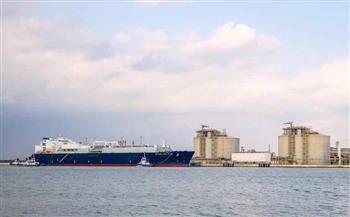 ميناء دمياط يستقبل ناقلة لشحن 60 ألف طن من الغاز المسال