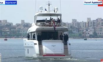 الرئيس السيسي يشهد تدشين الوحدات البحرية الجديدة لهيئة قناة السويس (فيديو)