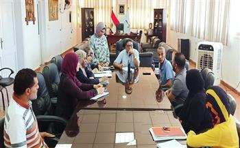 حامد يعقد لقاءا مع مواطني مدينة رأس غارب لبحث مطالبهم