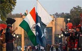 الهند وباكستان تتبادلان قوائم المواقع النووية والأسرى 