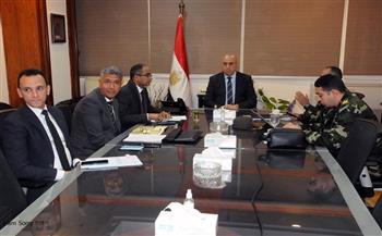 وزير الإسكان يتابع موقف منظومة الصرف الصحى ومشروعات الخطة الاستراتيجية بالإسكندرية