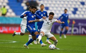 كأس الخليج.. التعادل السلبي يسيطر على الشوط الأول في مباراة الكويت والإمارات
