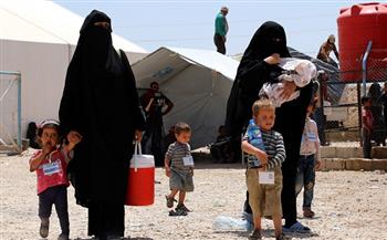 إسبانيا تعيد امرأتين و13 طفلاً من سوريا