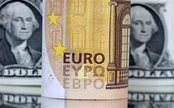 اليورو عند أعلى مستوى في 7 أشهر أمام الدولار قبل بيانات التضخم الأمريكية