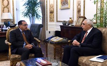 رئيس الوزراء يلتقي سفير جمهورية العراق لدى مصر لتسريع وتيرة التعاون