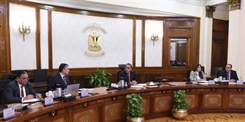 مدبولي يؤكد دعم الدولة لإجراءات زيادة عدد السائحين الوافدين لمصر