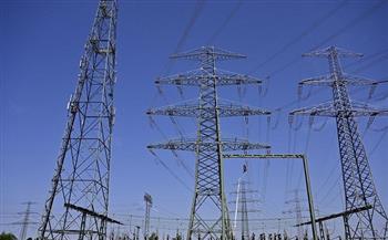 العراق يسعى لتوقيع اتفاقية مع إيران لضمان استقرار الطاقة الكهربائية في البلاد