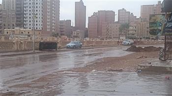هطول أمطار ما بين متوسطة وغزيرة على عدد من مدن وقرى محافظة كفر الشيخ