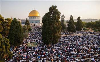 70 ألف مصلٍ يؤدون الجمعة في المسجد الأقصى المبارك