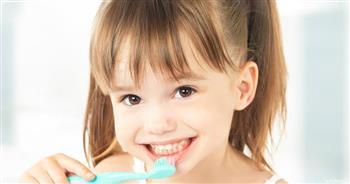 8 نصائح للعناية بأسنان طفلك