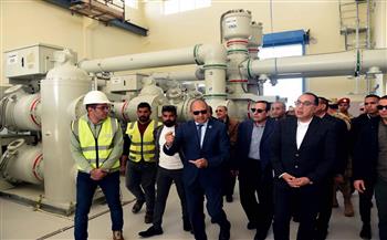رئيس الوزراء يتفقد محطة محولات كهرباء الشيخ زويد 