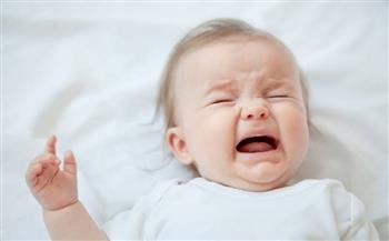 هل بكاء الأطفال قبل النوم صحي؟ 
