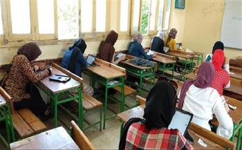 «أمهات مصر»: صعوبة امتحانات الصفين الأول والثاني الثانوي لليوم الثاني