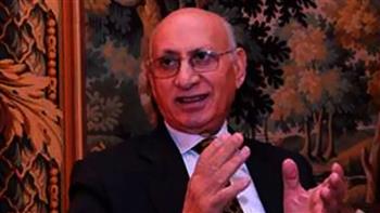 وزير التعليم العالي ينعى الدكتور محمود شريف وزير التنمية المحلية الأسبق
