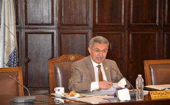 نائب رئيس جامعة الإسكندرية يوجه بسرعة إعلان نتائج امتحانات الفصل الدراسي الأول