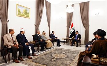 وفد حكماء المسلمين يبحث مع رئيس وزراء العراق سبل تعزيز السلم والتعايش