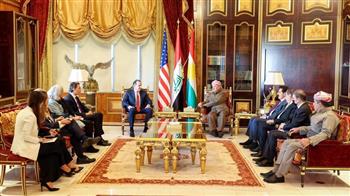بارزاني يستقبل وفدا أمريكيا لمناقشة الأوضاع في العراق وكردستان