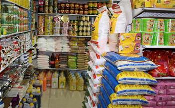 ضبط 68 طن مواد غذائية في مخازن مخالفة بالهرم وأوسيم ومنشأة القناطر