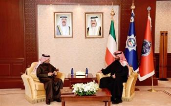 وزير الداخلية الكويتي يبحث مع الأمين العام لمجلس وزراء الداخلية العرب تعزيز التعاون الأمني العربي
