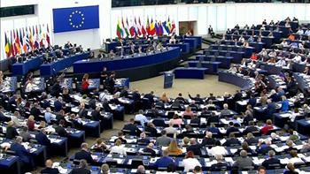 البرلمان الأوروبي يتبنى قرارا يؤيد إنشاء محكمة خاصة على خلفية العملية العسكرية الروسية في أوكرانيا