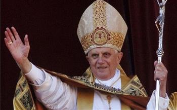 الفاتيكان.. بدء مراسم وداع البابا بنديكتوس السادس عشر 